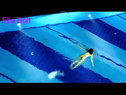 ❤️ Saya tidak bisa berhenti menonton, pirang muda tertangkap basah berenang di kolam resor ELLA BOLT ❤️❌ Porn keras di porno id.high-pass.ru